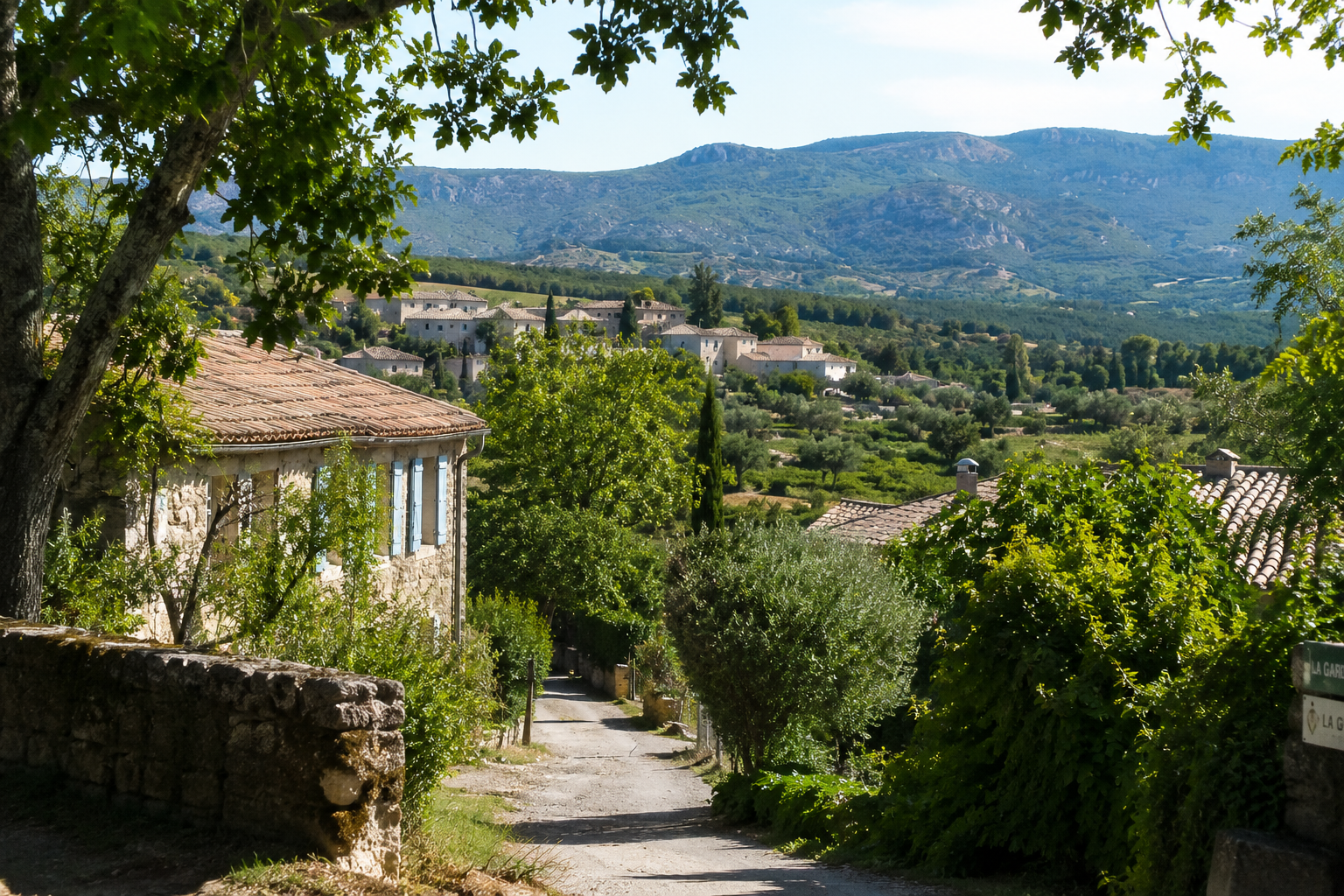 Les Atouts de Vivre en Drôme Provençale et Ses Régions Voisines : Un Écrin de Vie au Cœur de la Nature